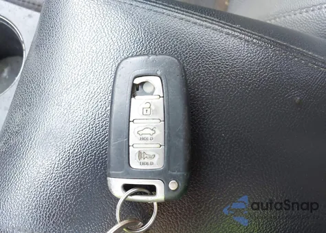 2014 Hyundai Sonata Se 2.0T из США, поврежденный, VIN 5NPEC4AB4EH882255